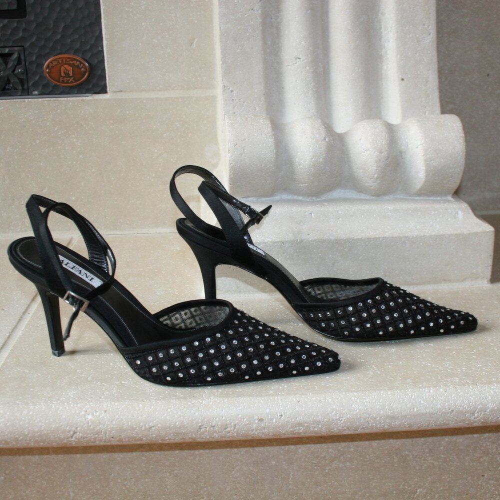 Alfani Black Satin Lined Pump Heel with rhinestones Size 7 1/2 Med. - Picture 2 of 9